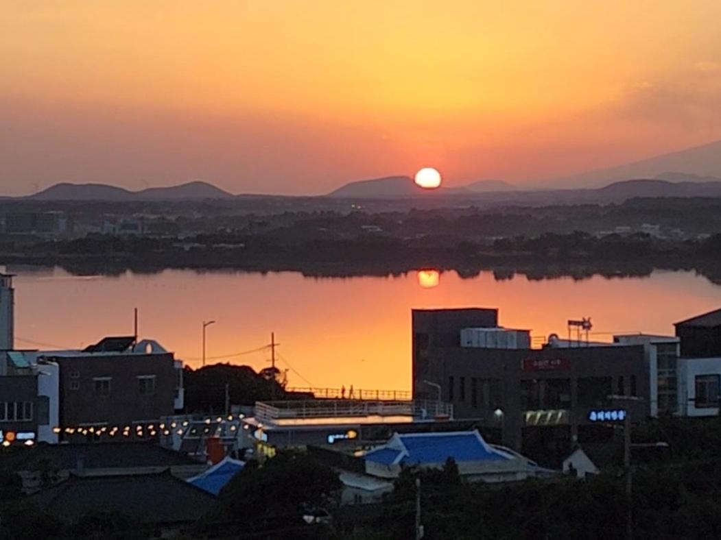 Pureun Jeju *